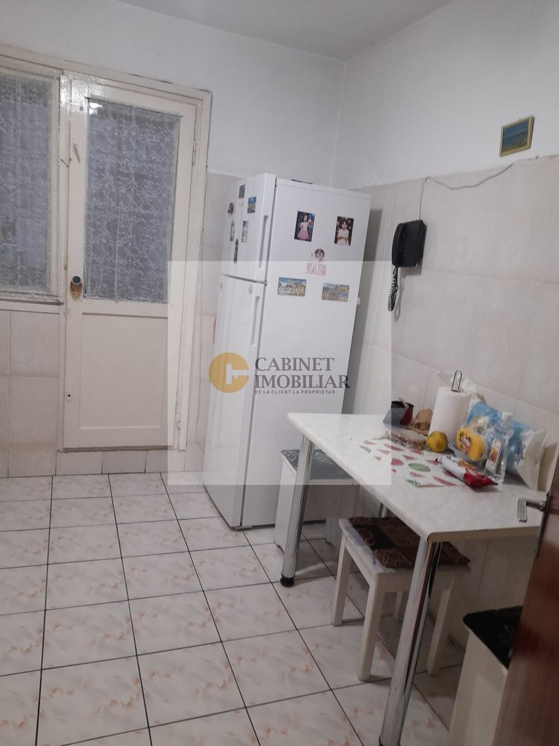 3 Camere Decomandat | 2 Bai | Etaj 4/8 | 75mp totali - Poză 5