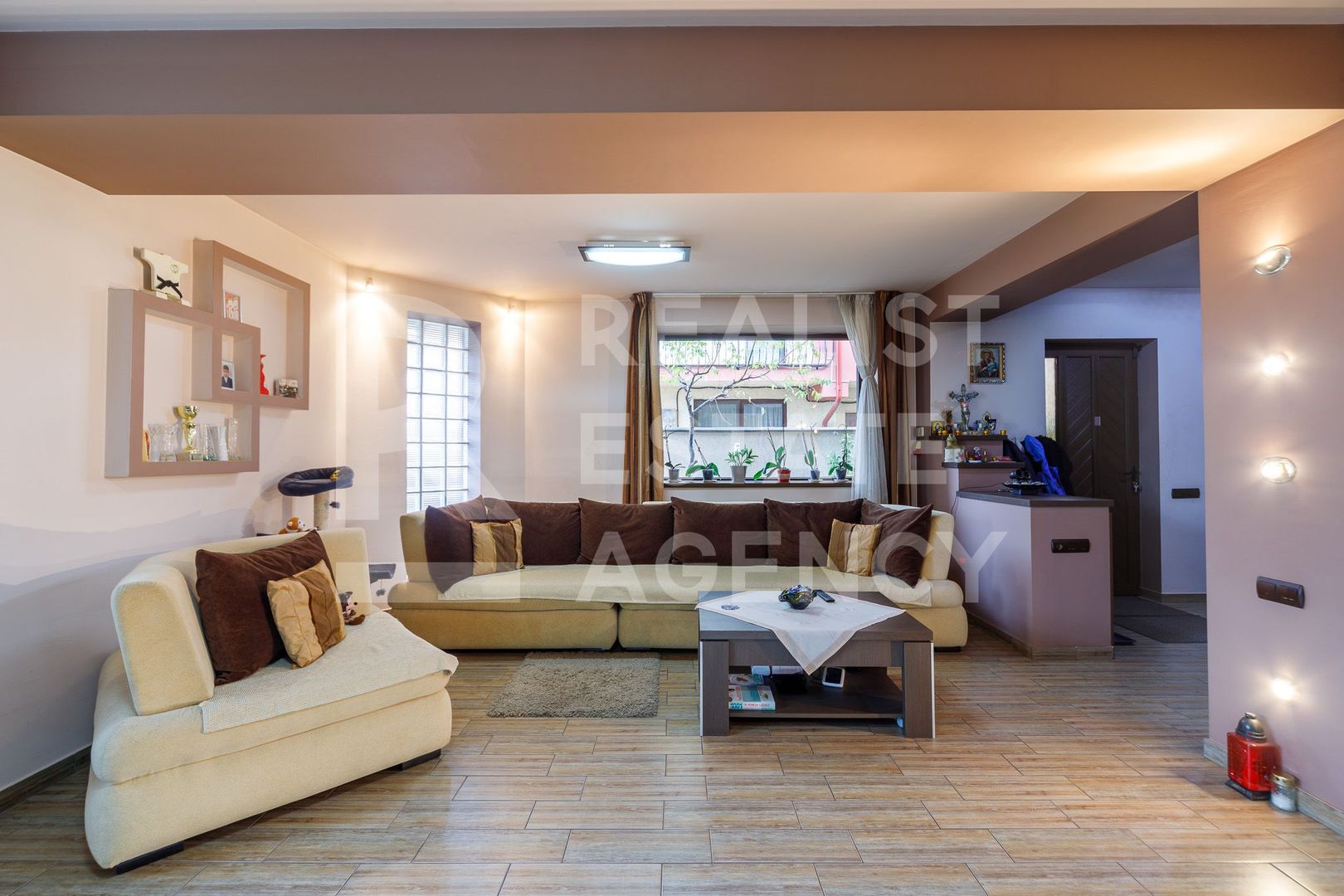 Vânzare, Duplex, 7 camere, zona Militari - Poză 11