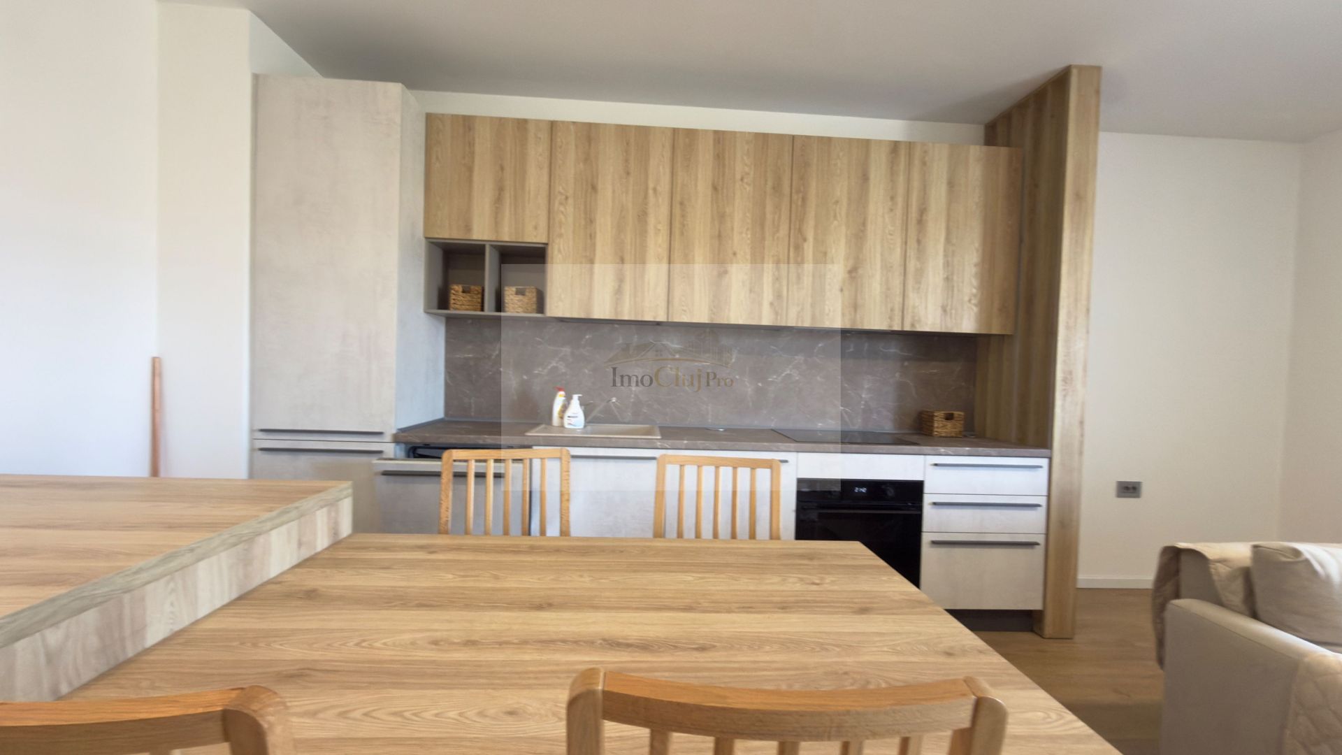 Inchirere | Apartament 2 camere | Parcare subterană - Poză 2