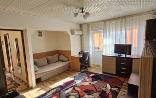 Apartament 2 camere centrala gaz zona Traian liceul Lahovari - Poză 8