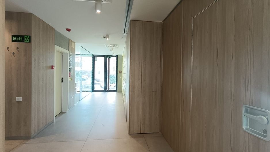 Inchiriem spatiu comercial 202 mp zona Coresi - Poză 22