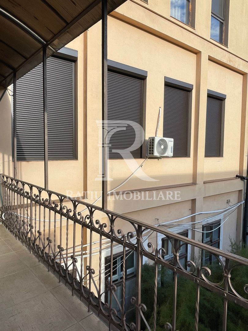 Proprietate Exclusivistă | Apartament la Casă | Ultracentral | Oradea - Poză 20