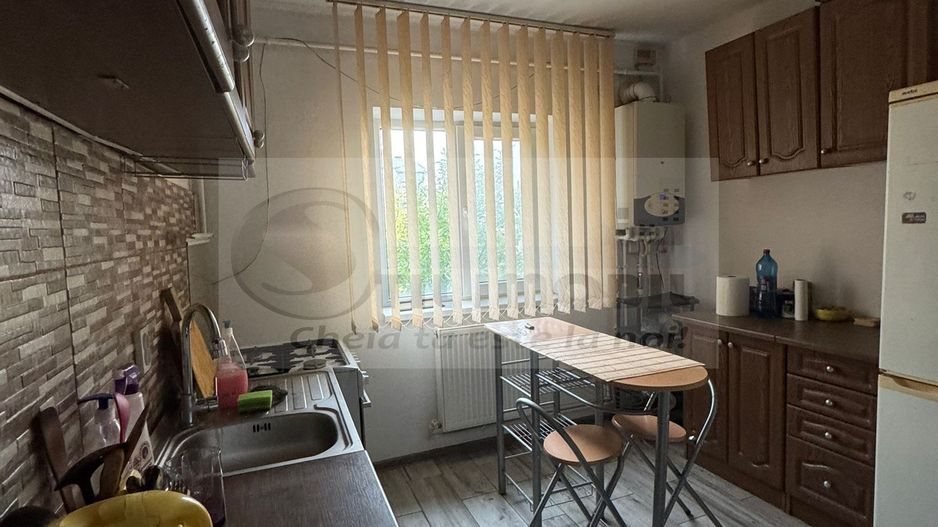 Apartament decomandat 3 camere - 80 mp - Valea Lupului - 340€ - Poză 8