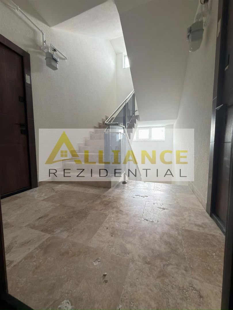 Apartament 3 camere cu parcare inclusa 100.000 euro - Poză 14