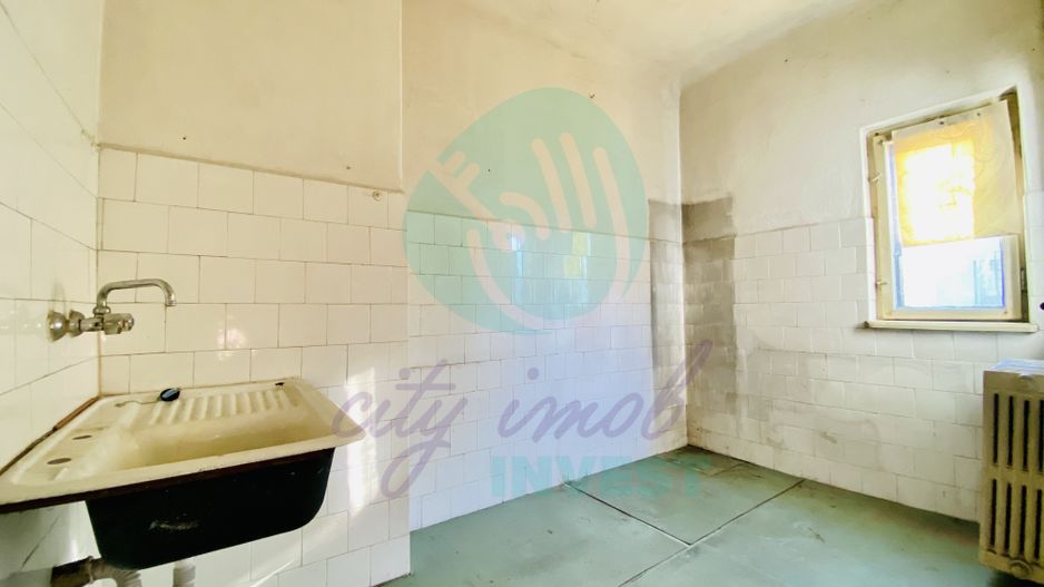 Casa singura in curte in apropiere de Parcul Carol - Poză 8