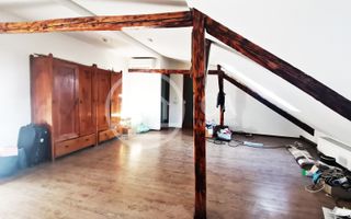 Apartament cu 3 camere la curte comuna de vanzare Ultracentral, Oradea - Poză 5