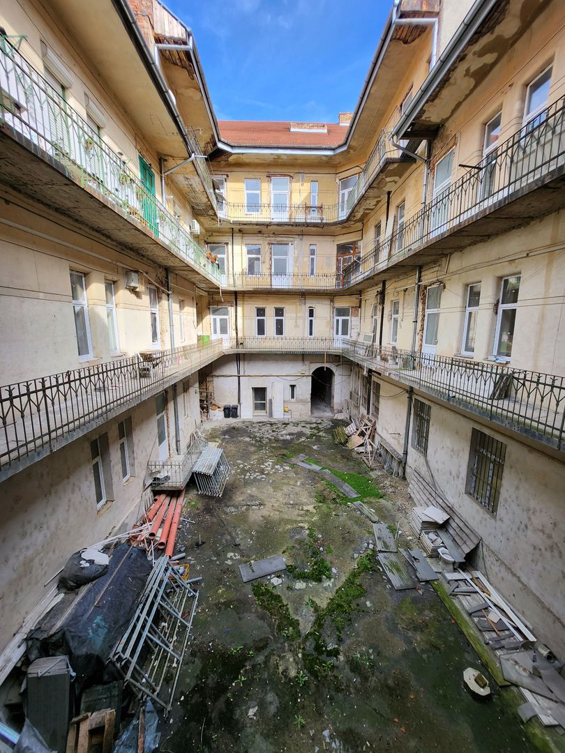 Vilă de vânzare în zona Iosefin - Poză 1