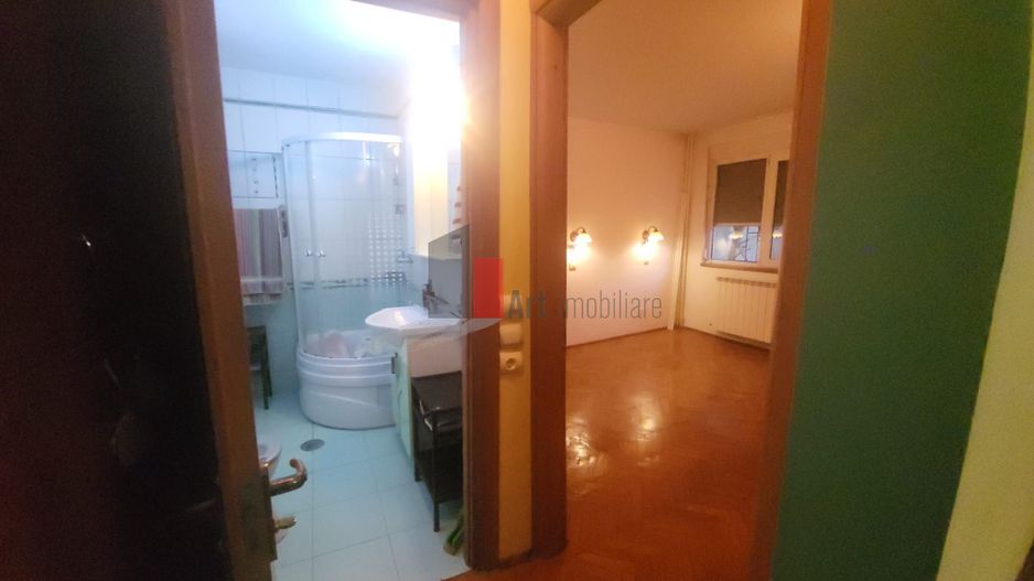 Apartament 3 camere Titan cu centrala - Poză 9