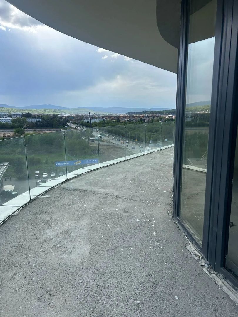 VANZARE APARTAMENT 2 CAMERE ZONA BMW - Poză 3