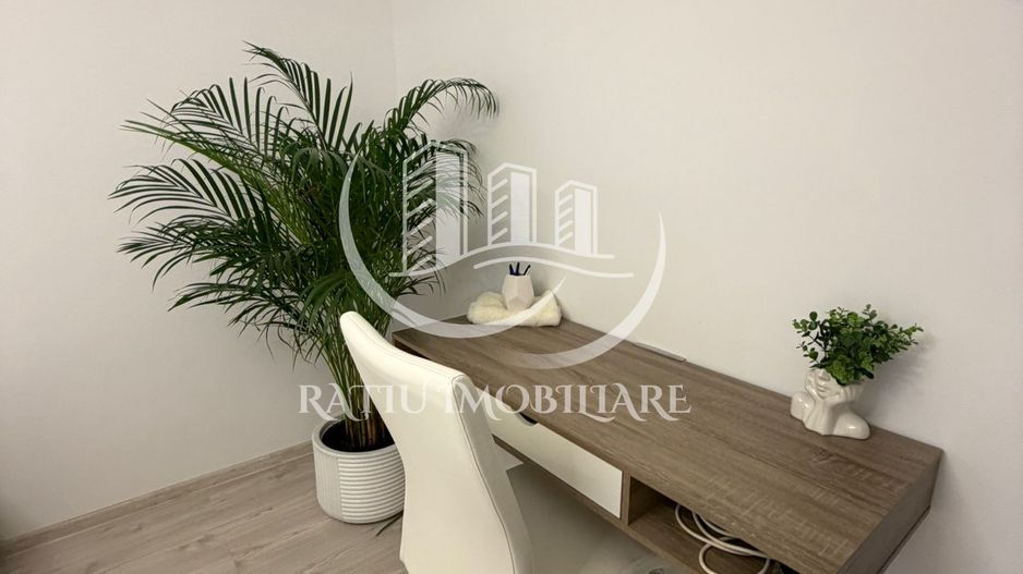 Apartament 4 camere | etajul intermediar | zona Rogerius | Oradea - Poză 4