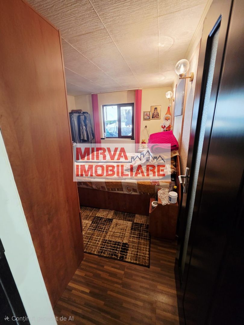 Casă 4 camere, 685 mp teren, renovată 2011 – Mănești, Zalhanaua - Poză 28