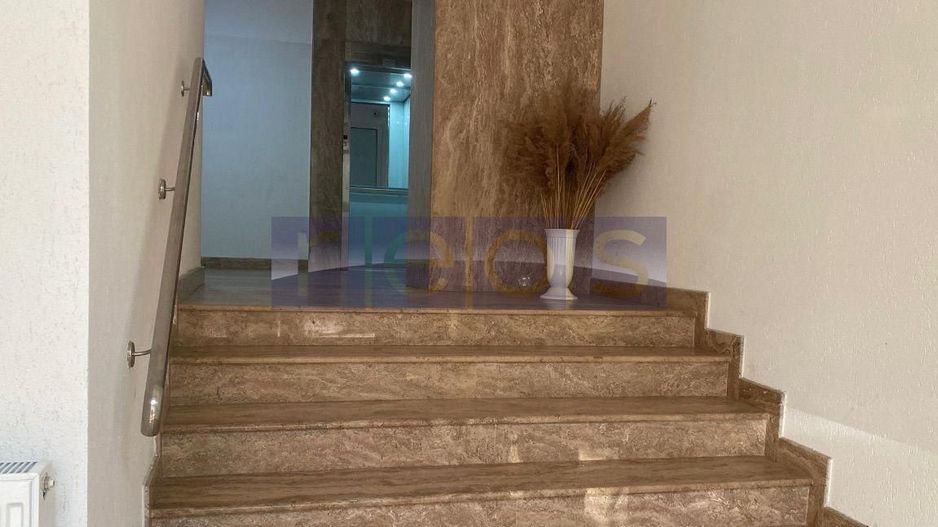 VANZARE 3 CAMERE | DECOMANDAT | ZONA - BLD. OCTAVIAN GOGA - Poză 6