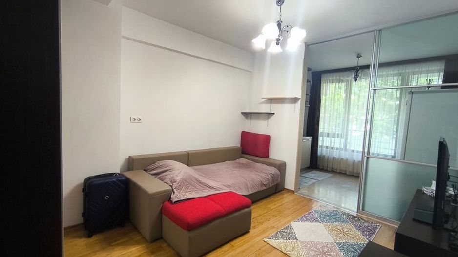 Apartament 1 camera tip studio 32 mp Copou Exclusive 400 euro - Poză 1