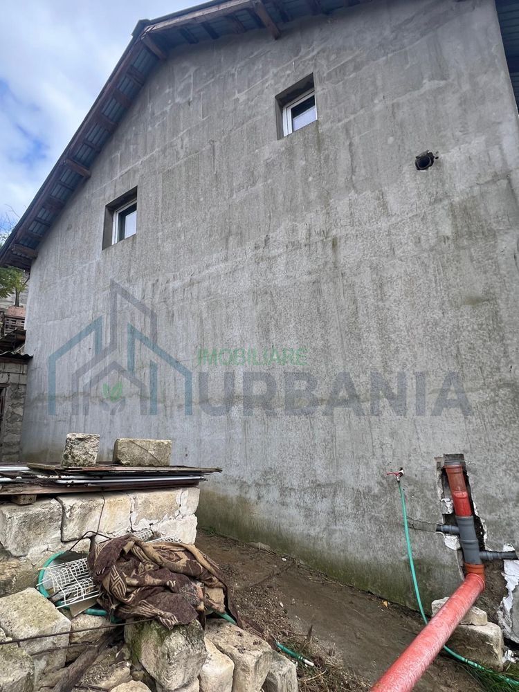 Casă cu 4 camere în Bogonos, Letcani - 80 mp construiți, teren 800 mp - Poză 2
