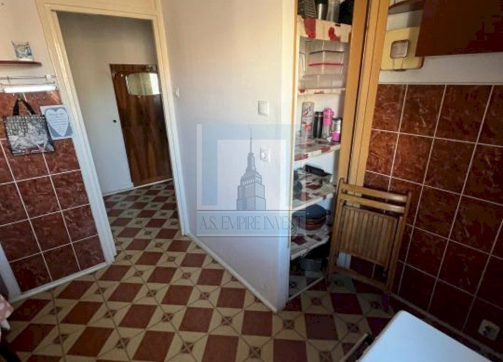 Apartament 3 camere - zona Centrul Civic - Poză 8