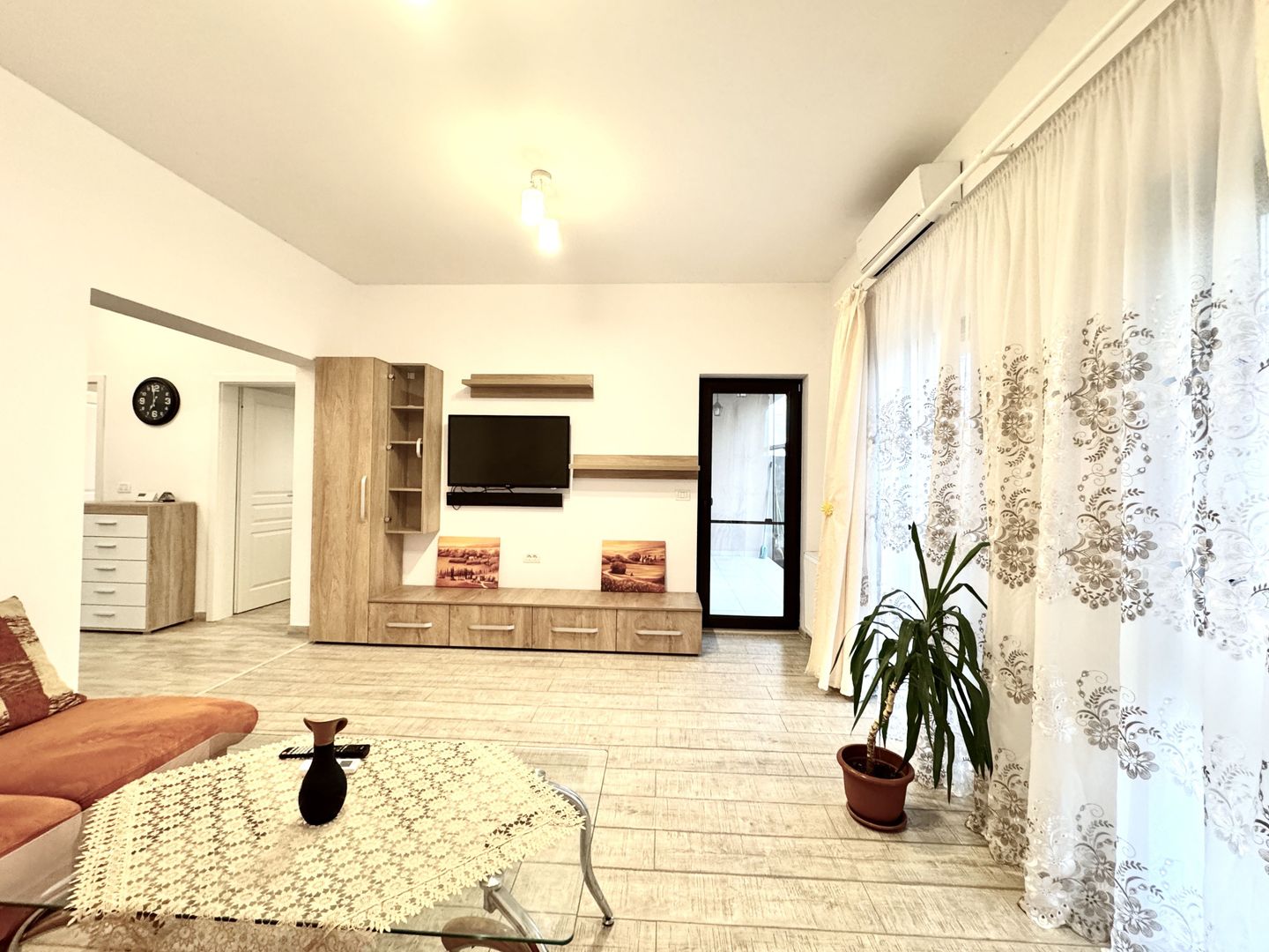 Casă plan Parter de Închiriat în Dumbrăvița – Lângă Parcul Central - Poză 3