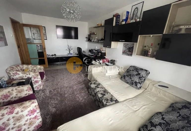 Apartament 3 camere decomandat Gara-Arcu - Poză 2