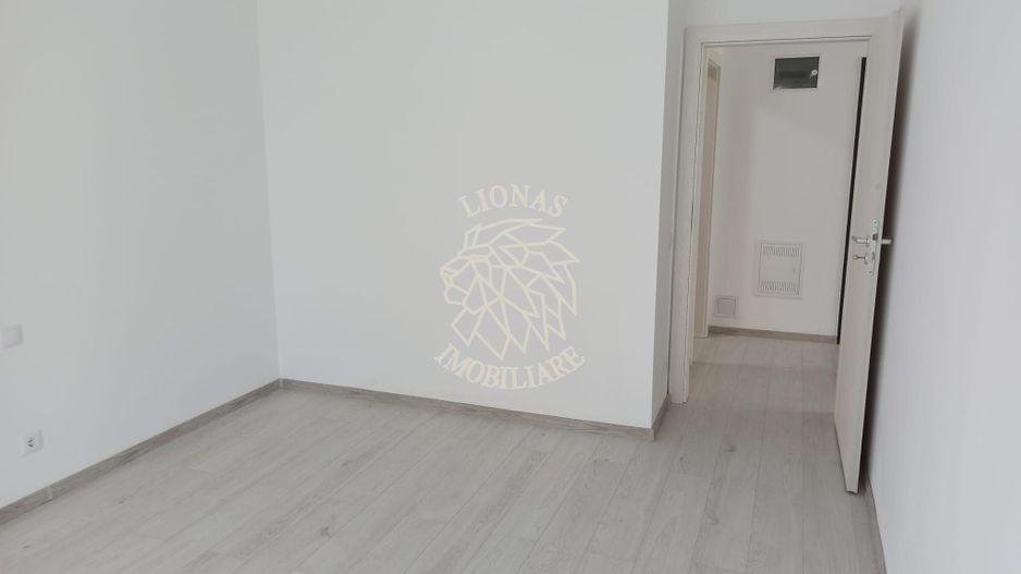 Apartament Nou 3 camere 72 mp+balcon 25 mp-et 1-parcare-C. Moldovei - Poză 6
