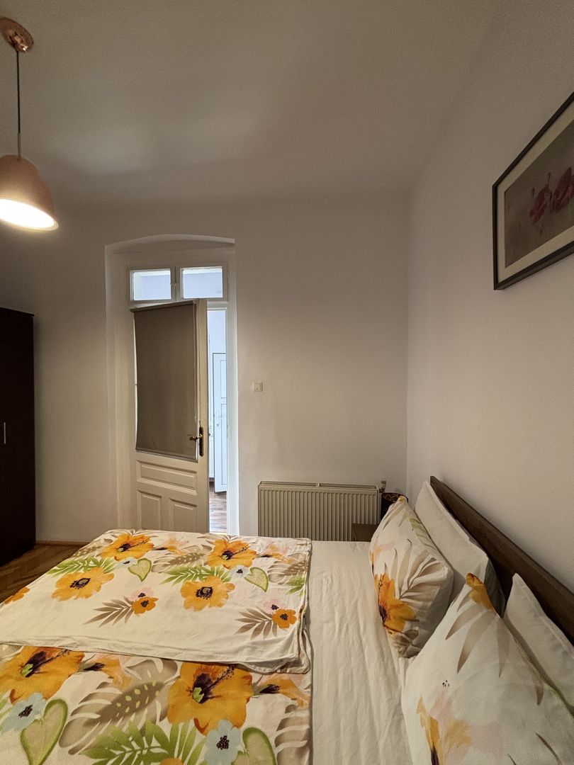 Vilă de închiriat zona Parvan - Poză 18