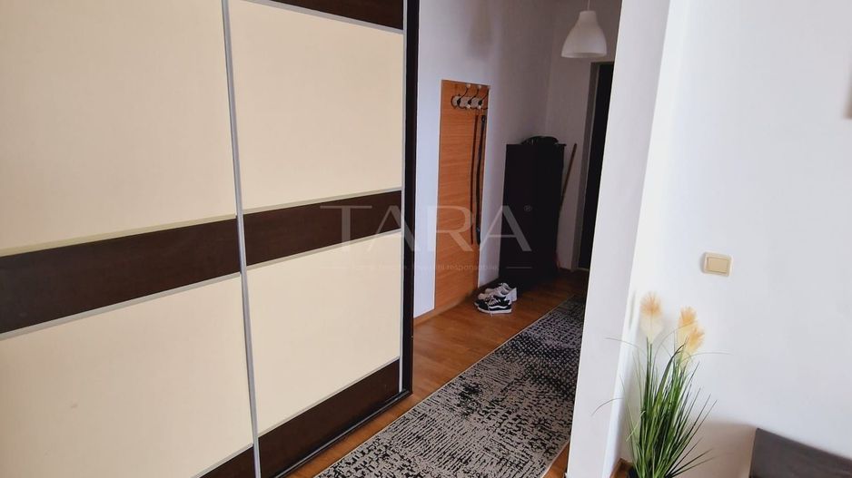 Apartament spațios, balcon și parcare, zona Parcul Poligon. - Poză 6