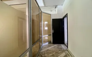 Spatiu de birouri *211mp* // Unirii - Poză 19