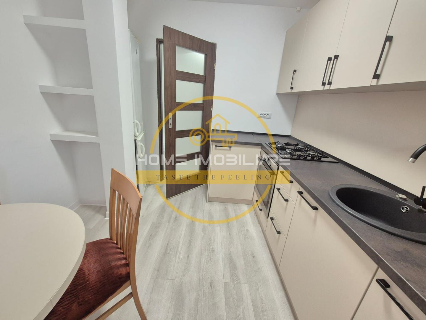 🏡 Apartament 2 camere renovat complet – Podu Roș / Bulevardul Socola - Poză 9