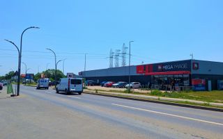 Cladire comerciala, P+2E+3ER, 1358 mp utili, 1350 mp teren, Berceni - Poză 11