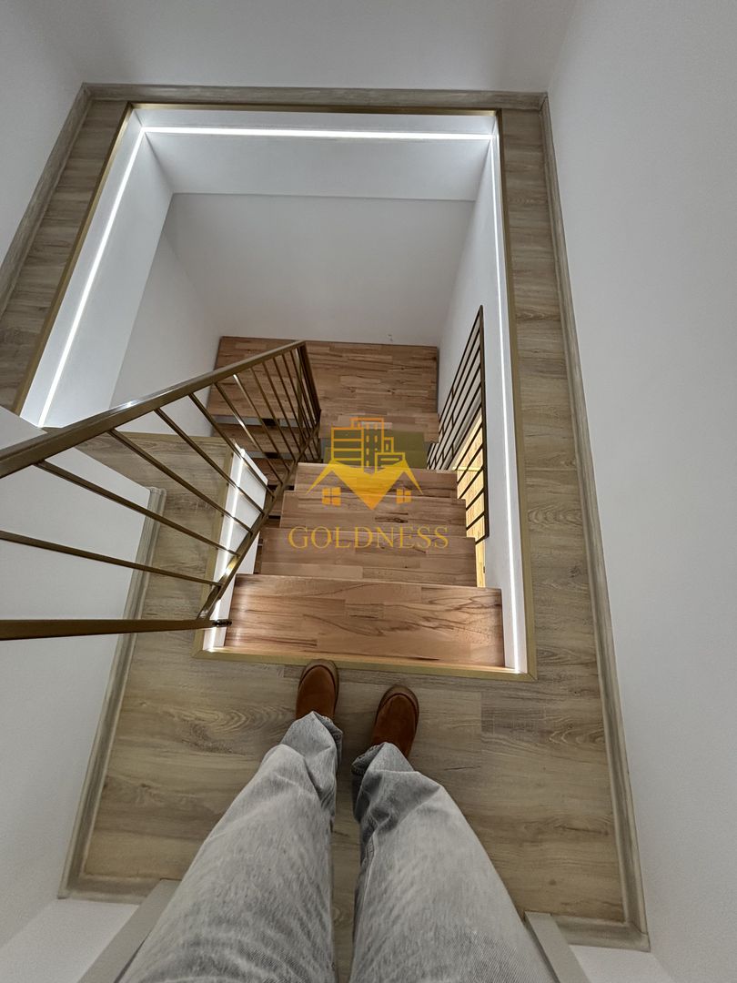 Duplex lux, de închiriat, 5 camere, parcare, curte, terasă,220mp teren - Poză 7