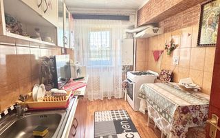 Apartament spațios, 3 camere – Bulevardul CFR, Giurgiu - Poză 8