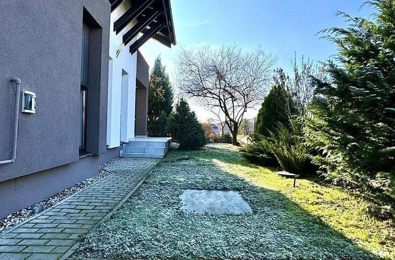 Casa de închiriat  - Dumbrăvița - Poză 38