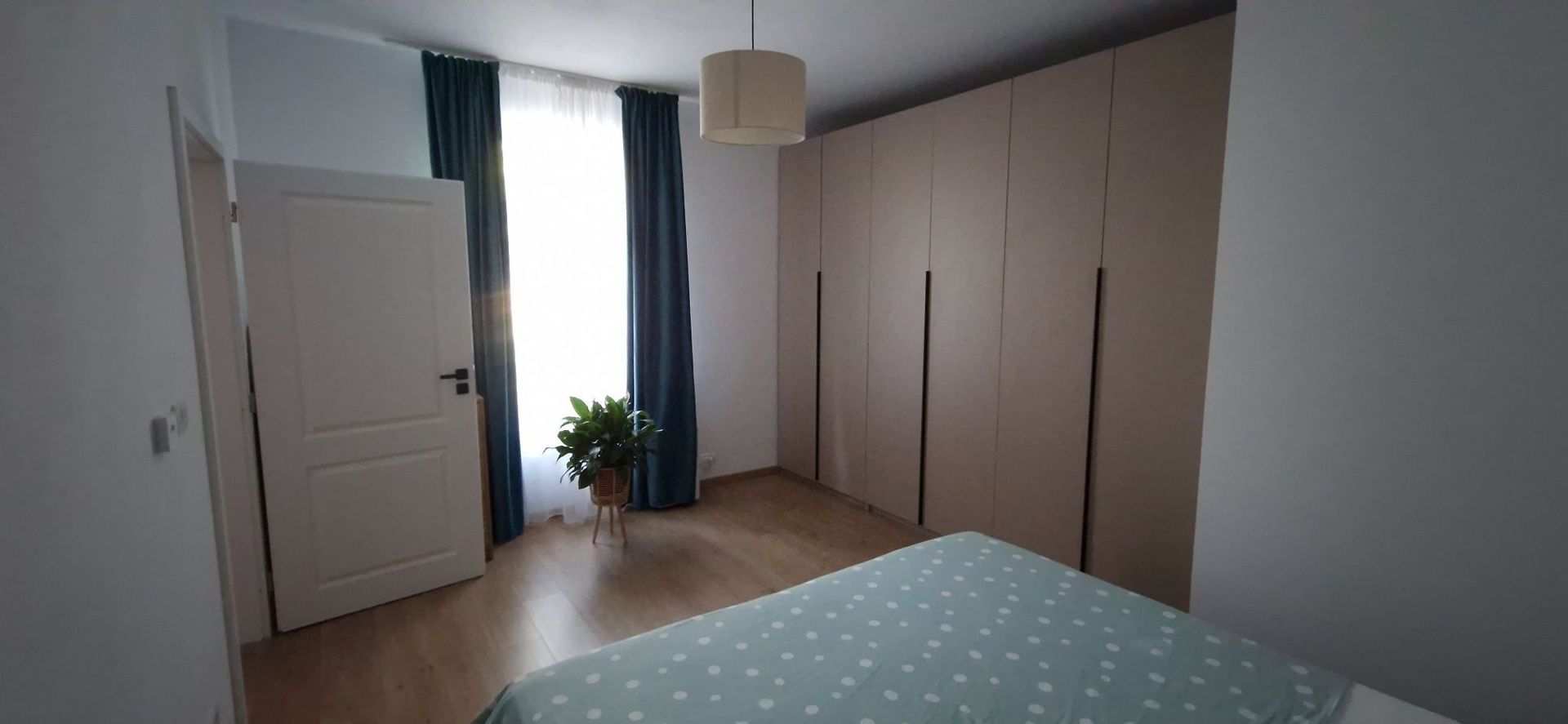 Piata-Maria | 2 Camere | Mobilat si Utilat | Renovat. - Poză 3