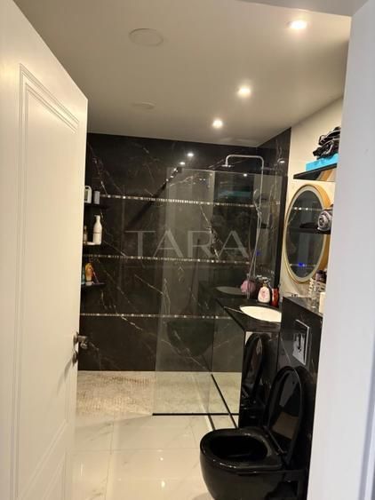 Apartament 2 camere, terasă, 2 parcari subterane, zonă centrală. - Poză 9