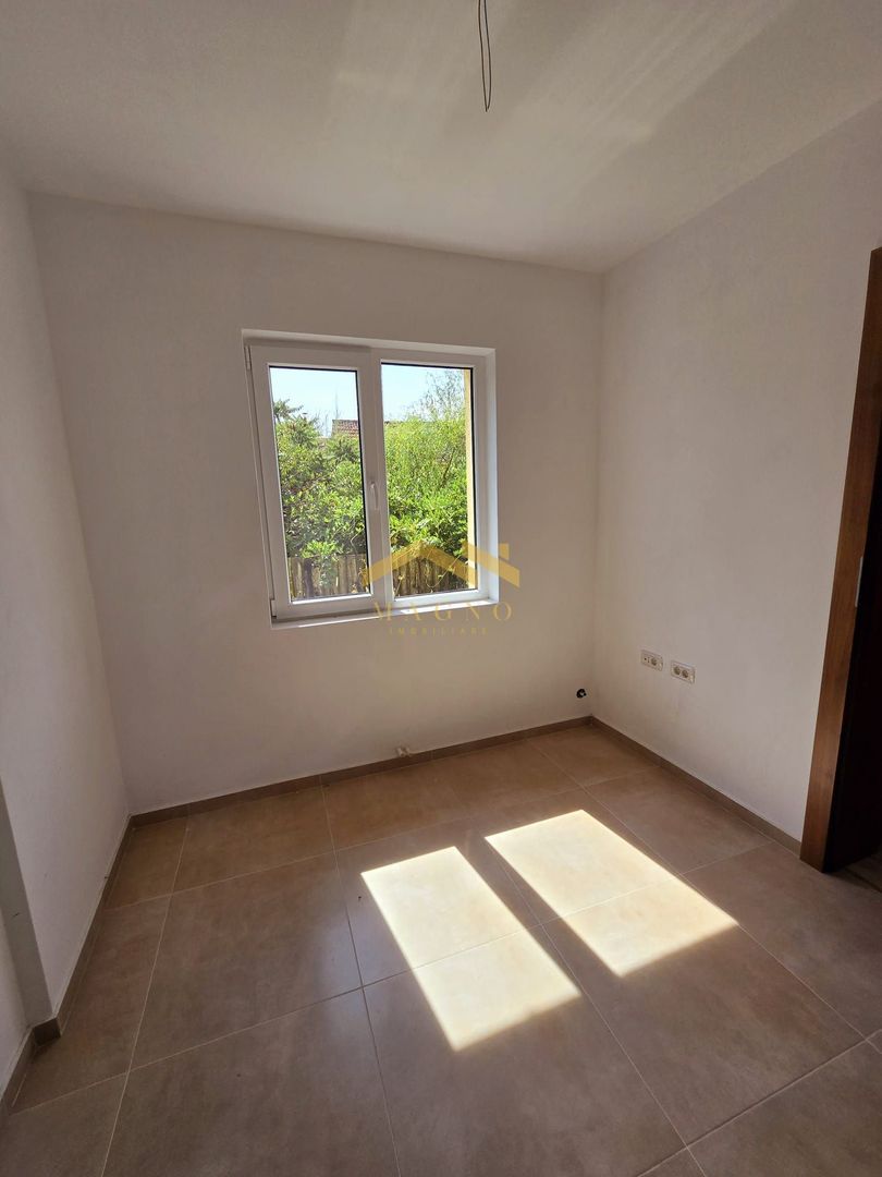VILA P+M NOUA DE VANZARE IN LIPOVA BAI - Poză 10