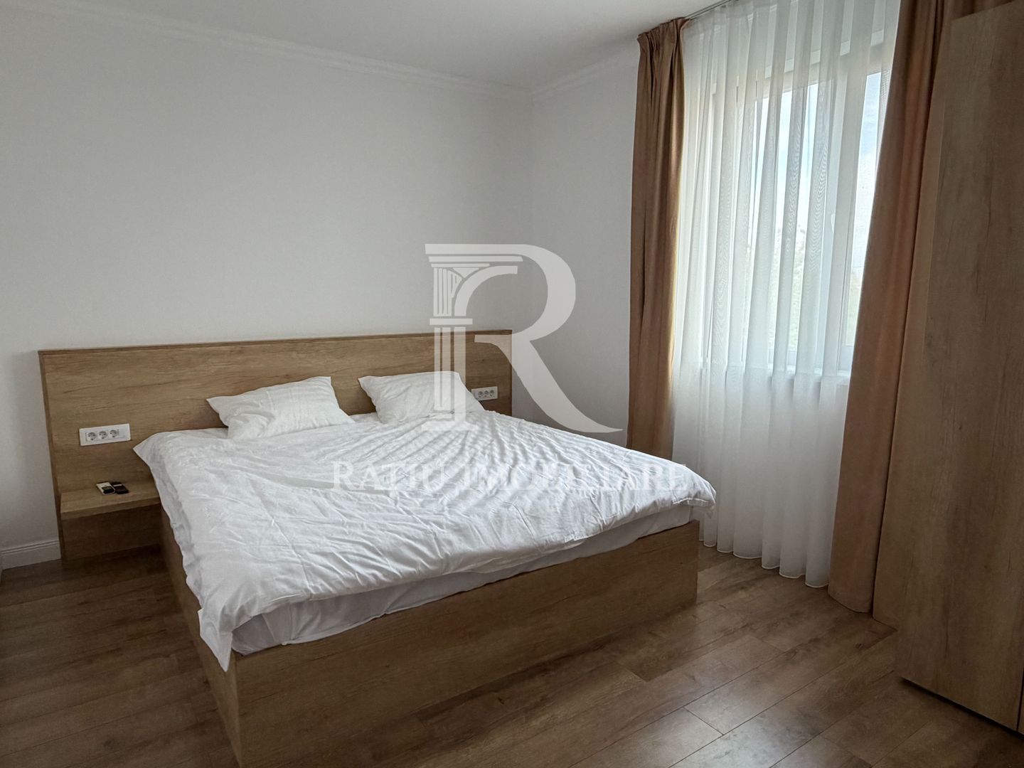Casa cu 4 dormitoare | Jacuzzi | Sauna | Sanmartin | Oradea - Poză 17