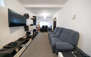 Casa individuala, metrou Aparatorii Patriei, sector 4, comision 0 - Poză 3