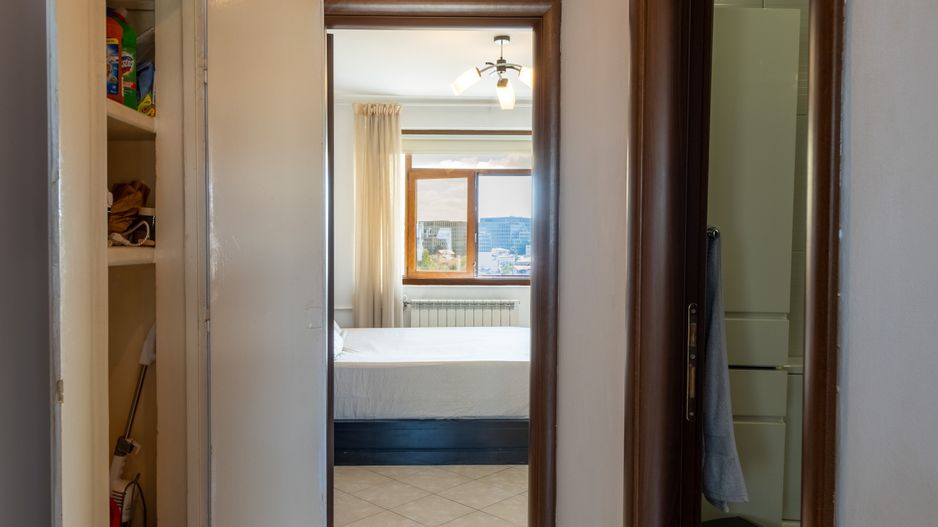 Apartament de 3 camere, la 10 minute de mers pe jos de Piața Unirii. - Poză 7