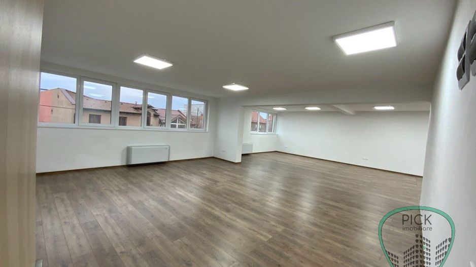 P 4075 - Spațiu de birou în Târgu Mureș, zonă Semicentrală - Poză 2