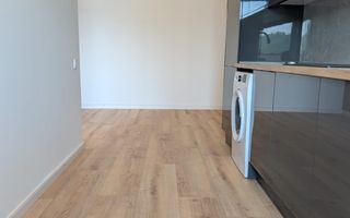 Apartament cu 3 camere, zona Eroilor, Floresti - Poză 2