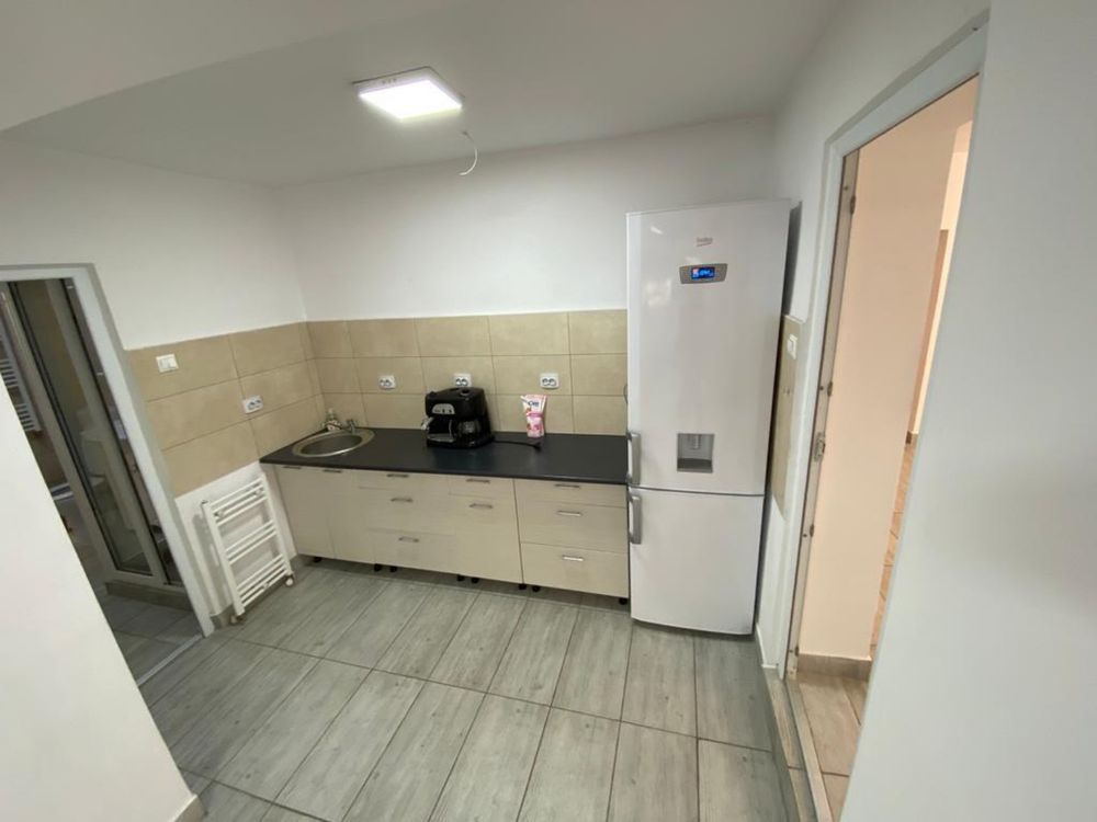 Apartament 6 camere ultra central - Poză 4