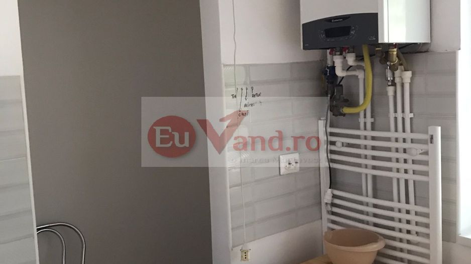 Apartament 3 camere – Centru, Str. Domneasca (langa Hotel Mercure) - Poză 6