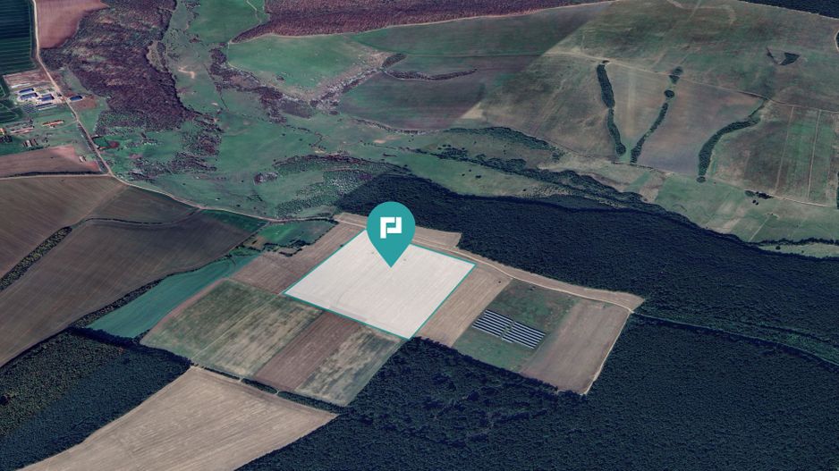 13ha de teren compact Ianova-Bencec - Poză 1