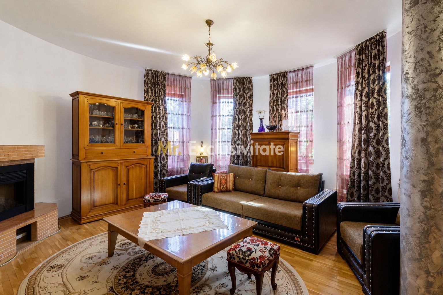 Vilă individuală cu 5 camere, piscină și curte generoasă | Mogoșoaia - Poză 5