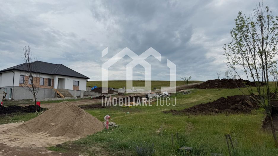 Loc de Casă 822 mp | Utilități | Jucu de Sus - Poză 3
