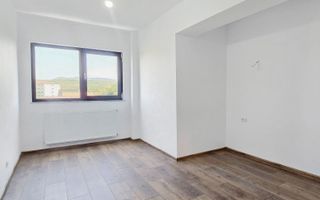 Apartament 3 camere | Bloc Nou | Zoo Valcea | Etaj 3 | 93MP - Poză 4