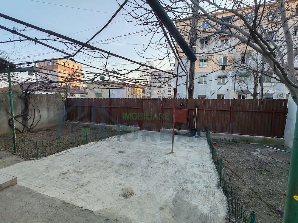 Casa si teren de vanzare ultracentral Iasi - Poză 2