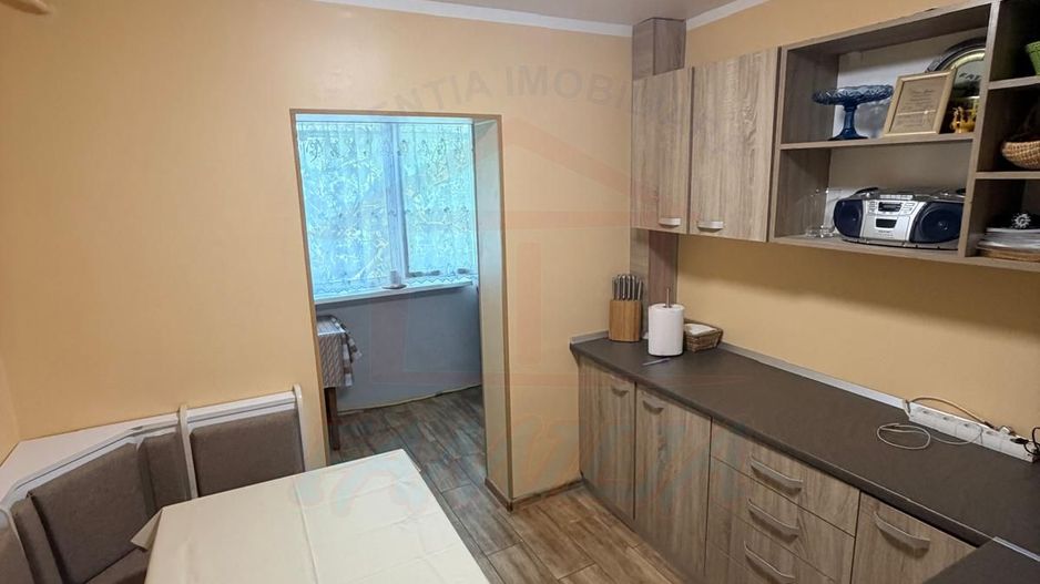 SE VINDE APARTAMENT 2 CAMERE, SIDERURGISTILOR VEST - Poză 1