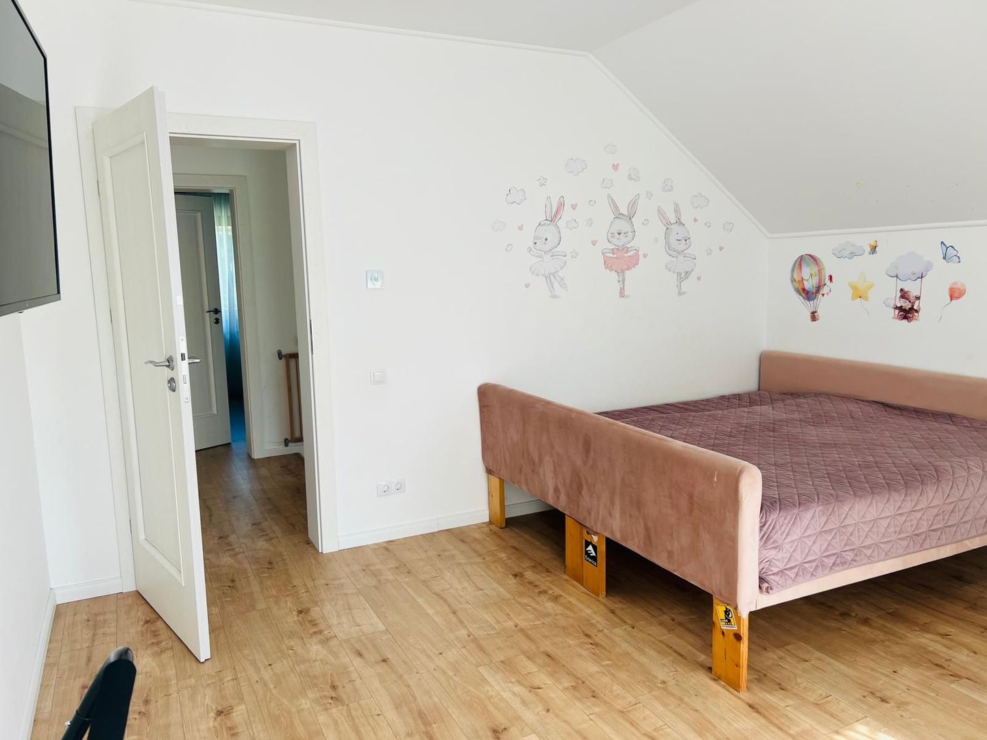 De inchiriat Casa moderna 160 mp teren 1000 mp Tocile Sadu - Poză 14
