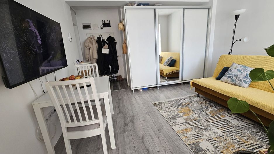 Garsoniera moderna si spatioasa de vanzare Calea Cisnadiei - Poză 2