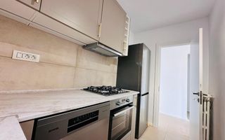 3 camere Calea Victoriei - Sata Palatului - Poză 4