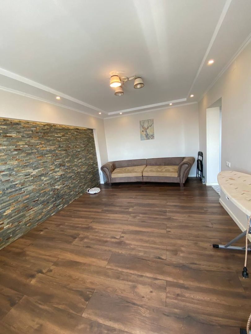 Apartament de vanzare cu 2 camere - Poză 6